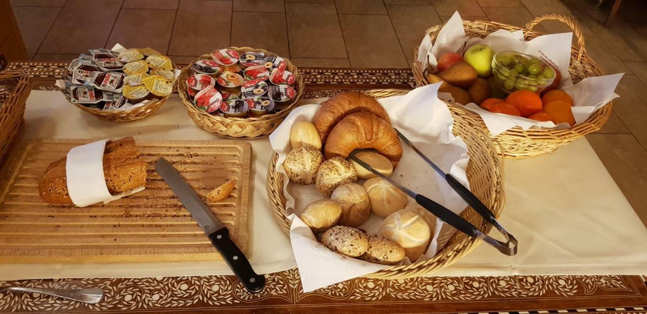 Spalenbrunnen Hotel & Restaurant Basel City Center 외부 사진